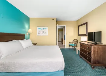Cayman Suites Hotel hotel thumbnail 7