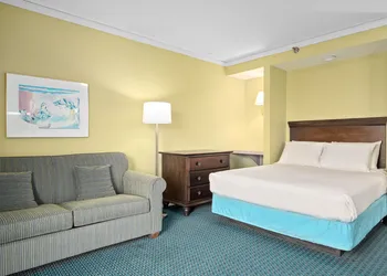 Cayman Suites Hotel hotel thumbnail 8