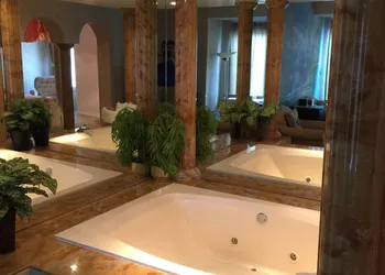 Don Q Inn hotel thumbnail 7