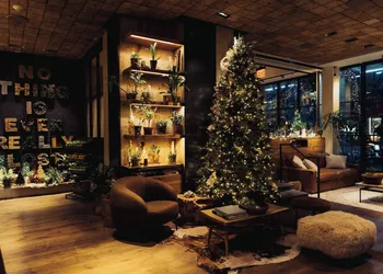 1 Hotel Seattle hotel thumbnail 5