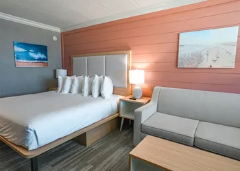 Spray Beach Oceanfront Hotel hotel thumbnail 4