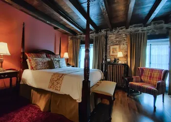 Hôtel Le Clos Saint-Louis - Par Aneyro hotel thumbnail 8