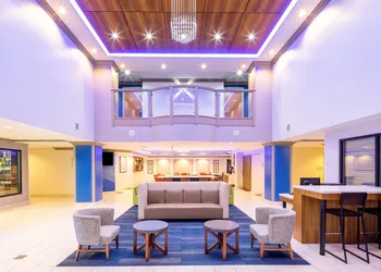 Holiday Inn Express Coventry S - West Warwick Area by IHG hotel thumbnail 2