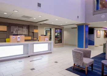 Holiday Inn Express Coventry S - West Warwick Area by IHG hotel thumbnail 3