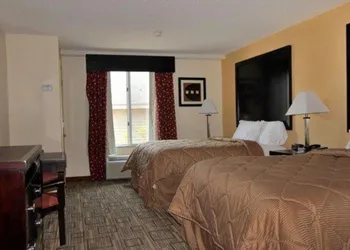 Quality Inn & Suites Greenville near downtown hotel thumbnail 7