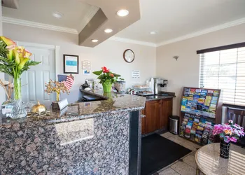 Pismo Beachwalker Inn & Suites hotel thumbnail 3