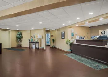 Quality Inn & Suites Chambersburg Northeast hotel thumbnail 2
