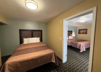 Tahoe Sands Inn hotel thumbnail 8