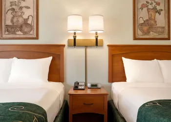 Travelodge by Wyndham Dunsmuir hotel thumbnail 8