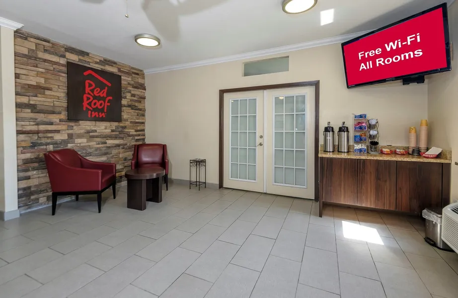 Red Roof Inn Arlington - Entertainment District hotel detail image 2