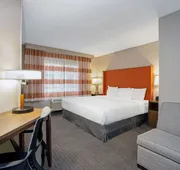 La Quinta Inn & Suites by Wyndham Seattle Federal Way hotel detail image 5