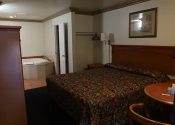 Lambert Inn hotel thumbnail 7