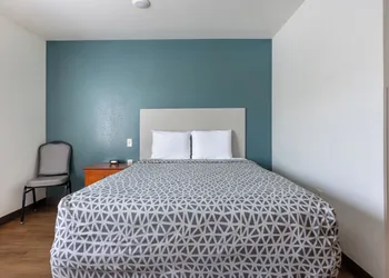 Woodspring Suites Huntsville Madison hotel thumbnail 2