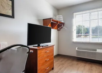 Woodspring Suites Huntsville Madison hotel thumbnail 3