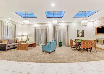 Comfort Suites Murfreesboro Shopping District hotel thumbnail 2