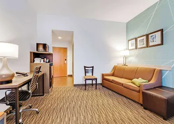 Comfort Suites Murfreesboro Shopping District hotel thumbnail 6