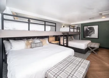 Gravity Haus Vail hotel thumbnail 3