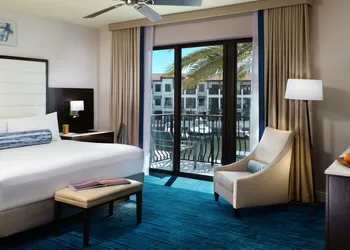 Naples Bay Resort & Marina hotel thumbnail 7
