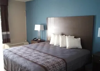 Motel 6 Burlington, NC hotel thumbnail 6