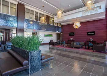 Sandman Hotel & Suites Winnipeg Airport hotel thumbnail 2