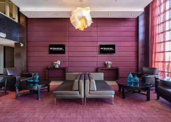 Sandman Hotel & Suites Winnipeg Airport hotel thumbnail 4