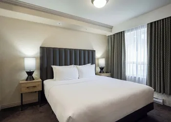 Sandman Hotel & Suites Winnipeg Airport hotel thumbnail 7