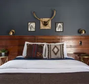 Noon Lodge at Mallard Bay hotel detail image 7