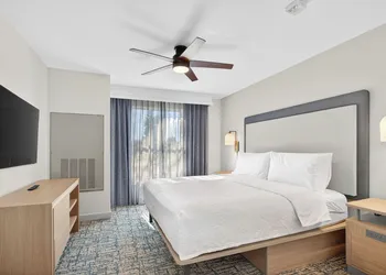 Homewood Suites by Hilton Carlsbad-North San Diego County hotel thumbnail 5