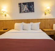 Canadas Best Value Inn River View Hotel hotel detail image 3