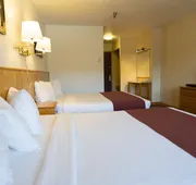 Canadas Best Value Inn River View Hotel hotel detail image 7