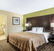 Quality Inn Franklin - Cool Springs Area hotel detail image 5
