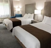Lomira Inn and Suites hotel detail image 5
