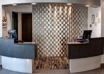 Quality Inn & Suites North/Polaris hotel thumbnail 5