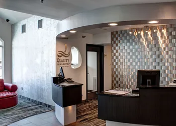 Quality Inn & Suites North/Polaris hotel thumbnail 6