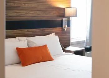 Estrimont hotel thumbnail 2