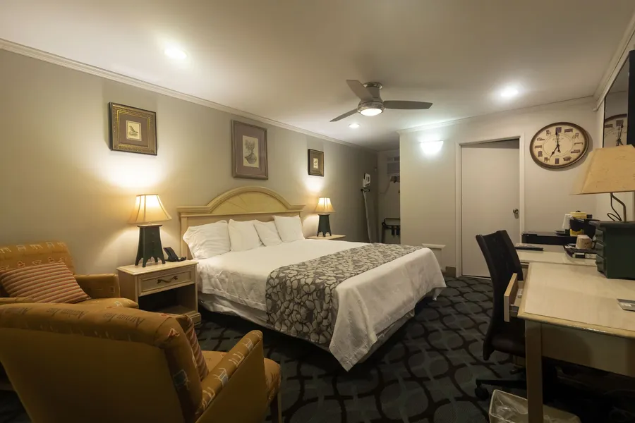 Atrium Inn hotel detail image 2