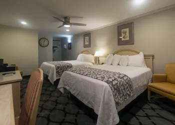 Atrium Inn hotel thumbnail 3