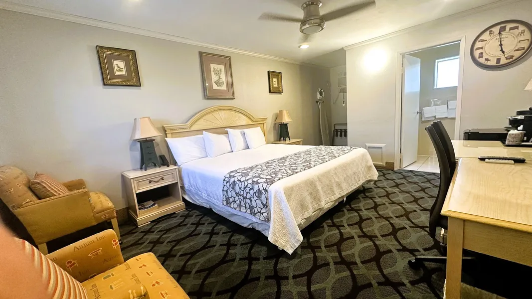 Atrium Inn hotel detail image 6