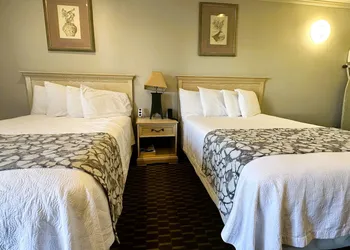 Atrium Inn hotel thumbnail 7