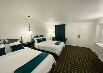 Pilgrim Inn hotel thumbnail 6