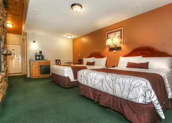Majestic Mountain Inn hotel thumbnail 5