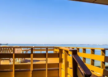 Quality Inn & Suites Gulf Breeze Bayside near Pensacola Beach hotel thumbnail 8