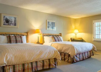 The Lodge at Riverside hotel thumbnail 6