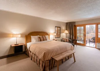 The Lodge at Riverside hotel thumbnail 8