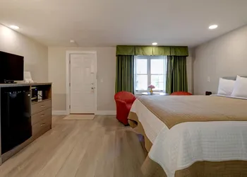 Skaket Beach Motel hotel thumbnail 5