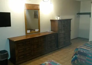 Mayflower Motel Milford hotel thumbnail 5