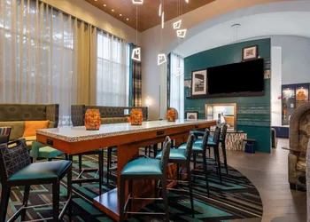 Hampton Inn & Suites Herndon-Reston hotel thumbnail 3