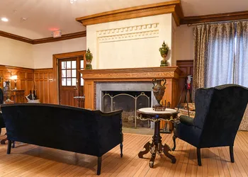 Windsor Mansion Inn hotel thumbnail 3