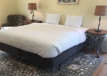 Windsor Mansion Inn hotel thumbnail 6