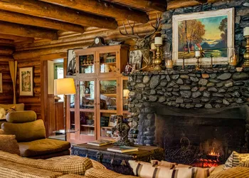 Weasku Inn hotel thumbnail 3